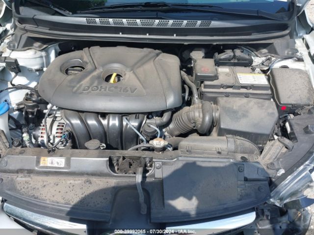 Photo 9 VIN: 5NPDH4AEXFH627974 - HYUNDAI ELANTRA 