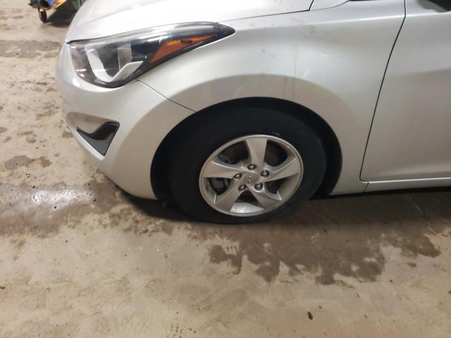 Photo 8 VIN: 5NPDH4AEXFH636352 - HYUNDAI ELANTRA SE 