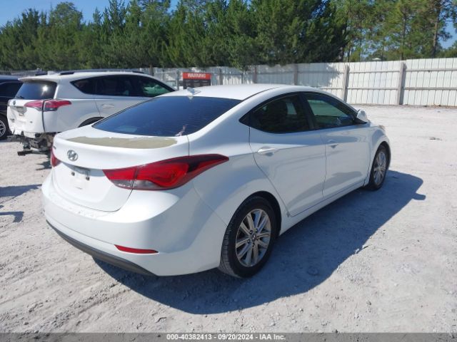 Photo 3 VIN: 5NPDH4AEXFH638439 - HYUNDAI ELANTRA 