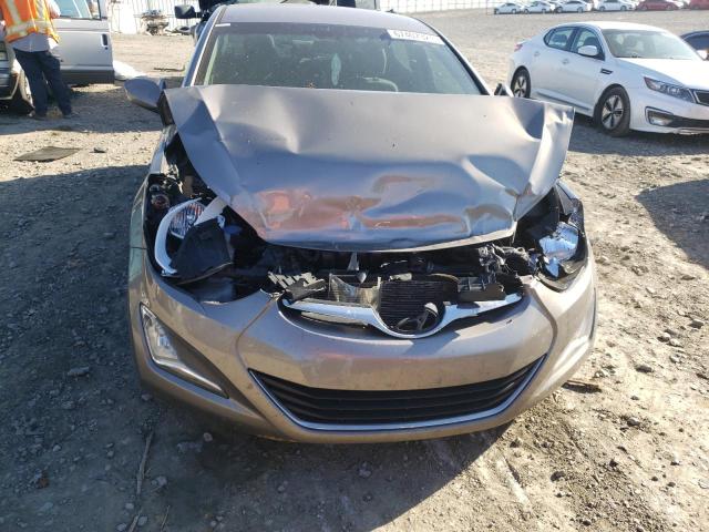 Photo 8 VIN: 5NPDH4AEXGH653038 - HYUNDAI ELANTRA SE 