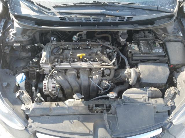 Photo 6 VIN: 5NPDH4AEXGH661320 - HYUNDAI ELANTRA SE 