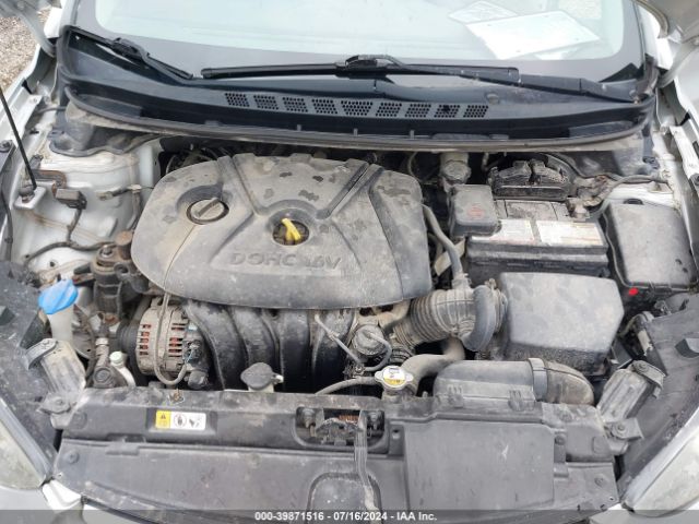 Photo 9 VIN: 5NPDH4AEXGH664542 - HYUNDAI ELANTRA 