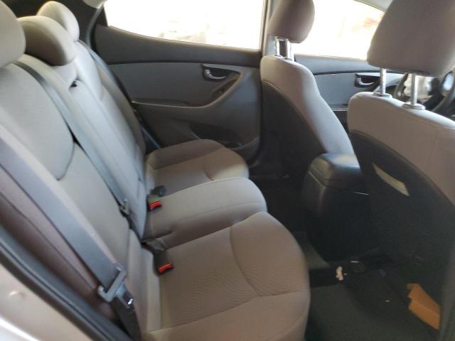 Photo 9 VIN: 5NPDH4AEXGH670180 - HYUNDAI ELANTRA 