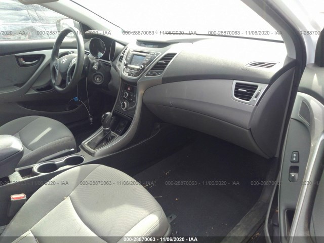 Photo 4 VIN: 5NPDH4AEXGH680773 - HYUNDAI ELANTRA 