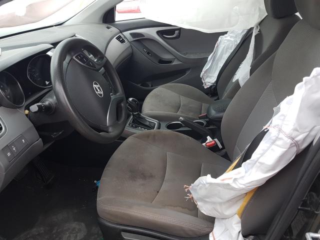 Photo 4 VIN: 5NPDH4AEXGH695175 - HYUNDAI ELANTRA SE 