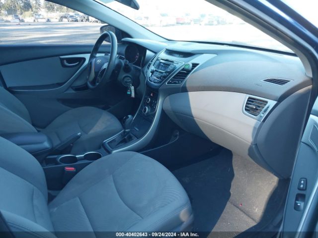 Photo 4 VIN: 5NPDH4AEXGH697377 - HYUNDAI ELANTRA 