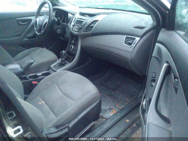 Photo 4 VIN: 5NPDH4AEXGH699498 - HYUNDAI ELANTRA 