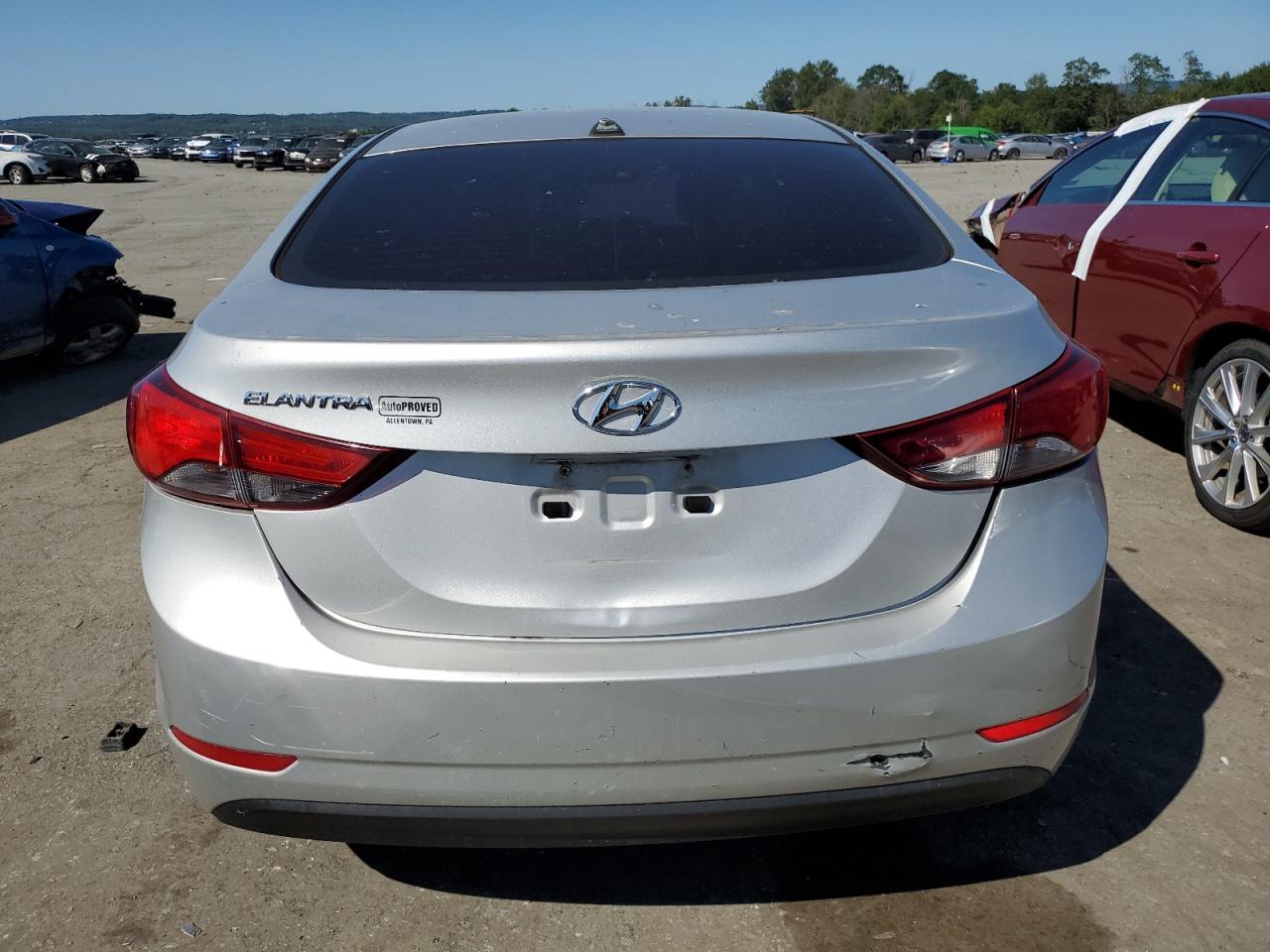 Photo 5 VIN: 5NPDH4AEXGH707972 - HYUNDAI ELANTRA 