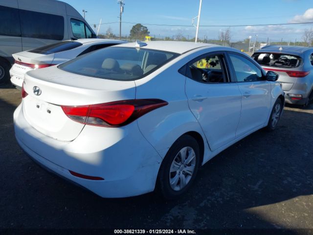 Photo 3 VIN: 5NPDH4AEXGH710063 - HYUNDAI ELANTRA 