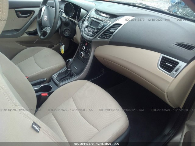 Photo 4 VIN: 5NPDH4AEXGH711522 - HYUNDAI ELANTRA 