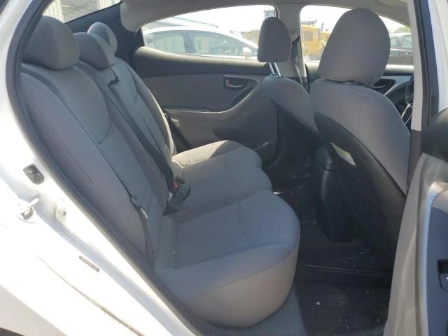 Photo 9 VIN: 5NPDH4AEXGH715361 - HYUNDAI ELANTRA SE 