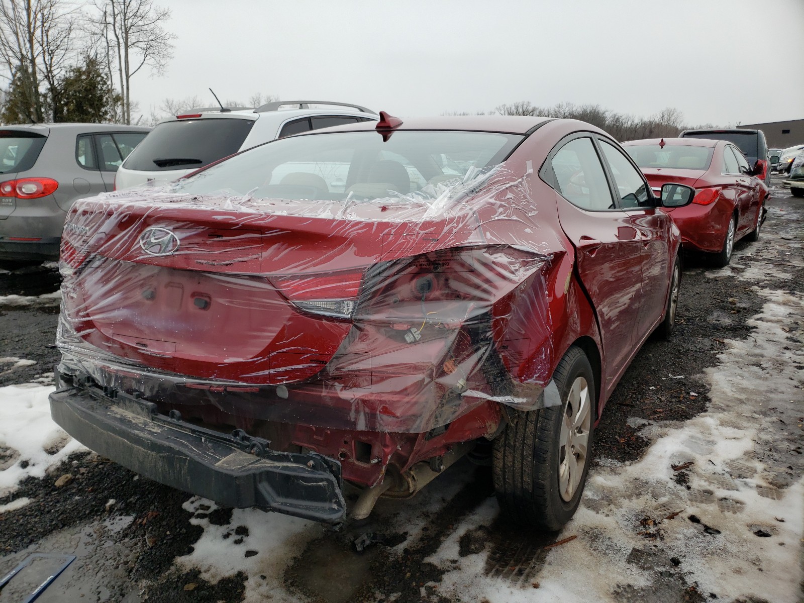 Photo 3 VIN: 5NPDH4AEXGH718731 - HYUNDAI ELANTRA SE 