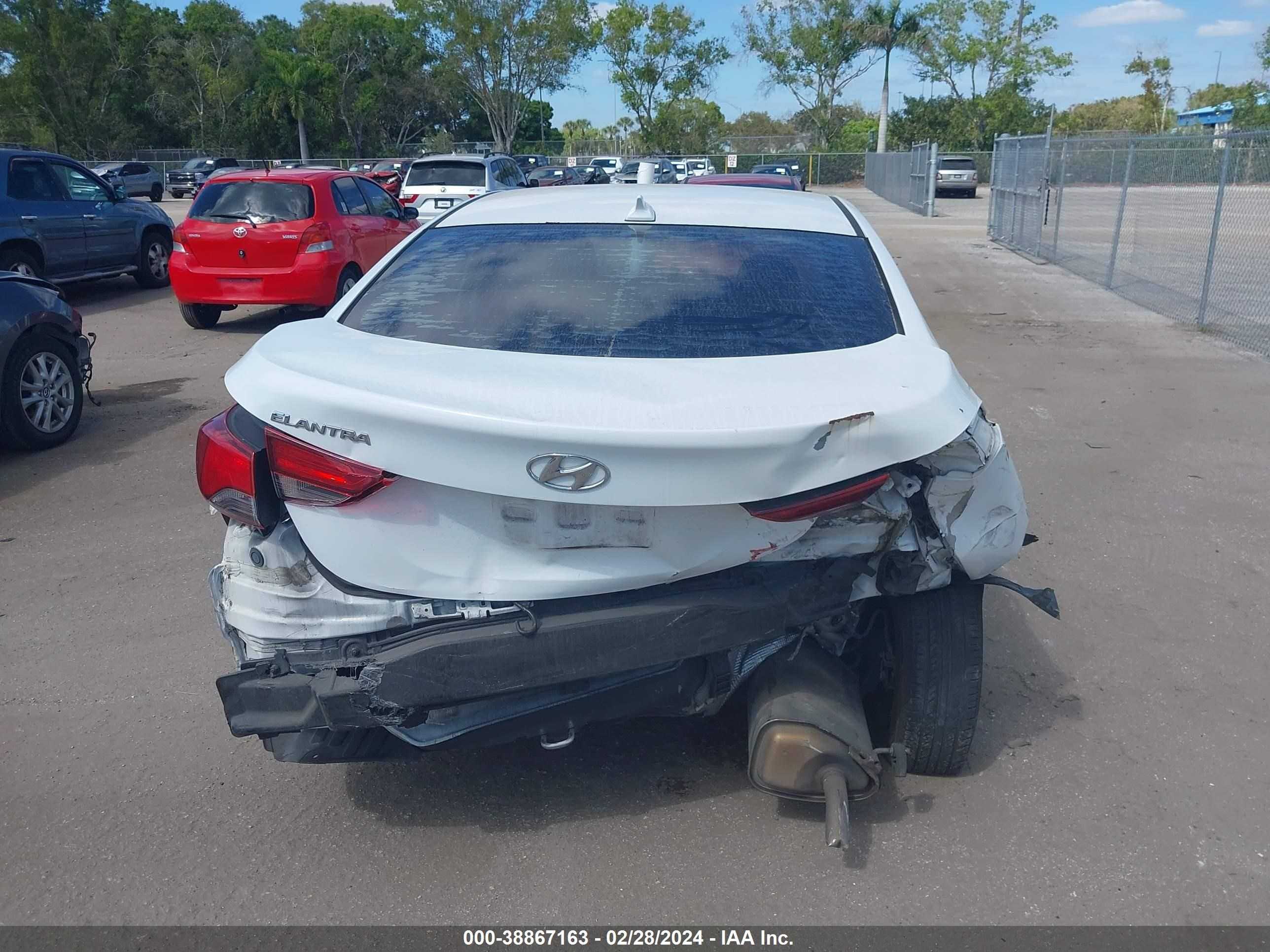 Photo 5 VIN: 5NPDH4AEXGH720527 - HYUNDAI ELANTRA 