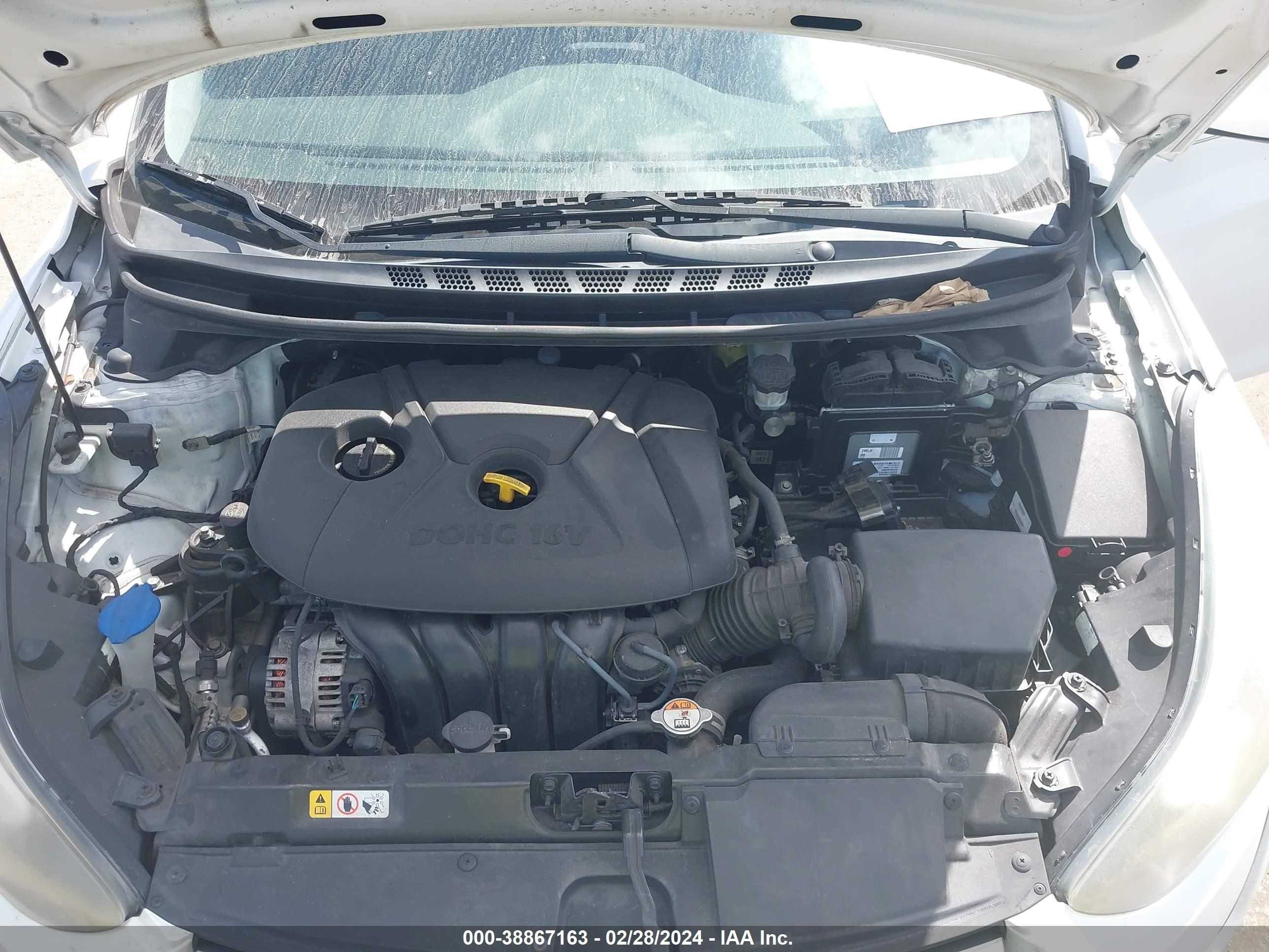 Photo 9 VIN: 5NPDH4AEXGH720527 - HYUNDAI ELANTRA 