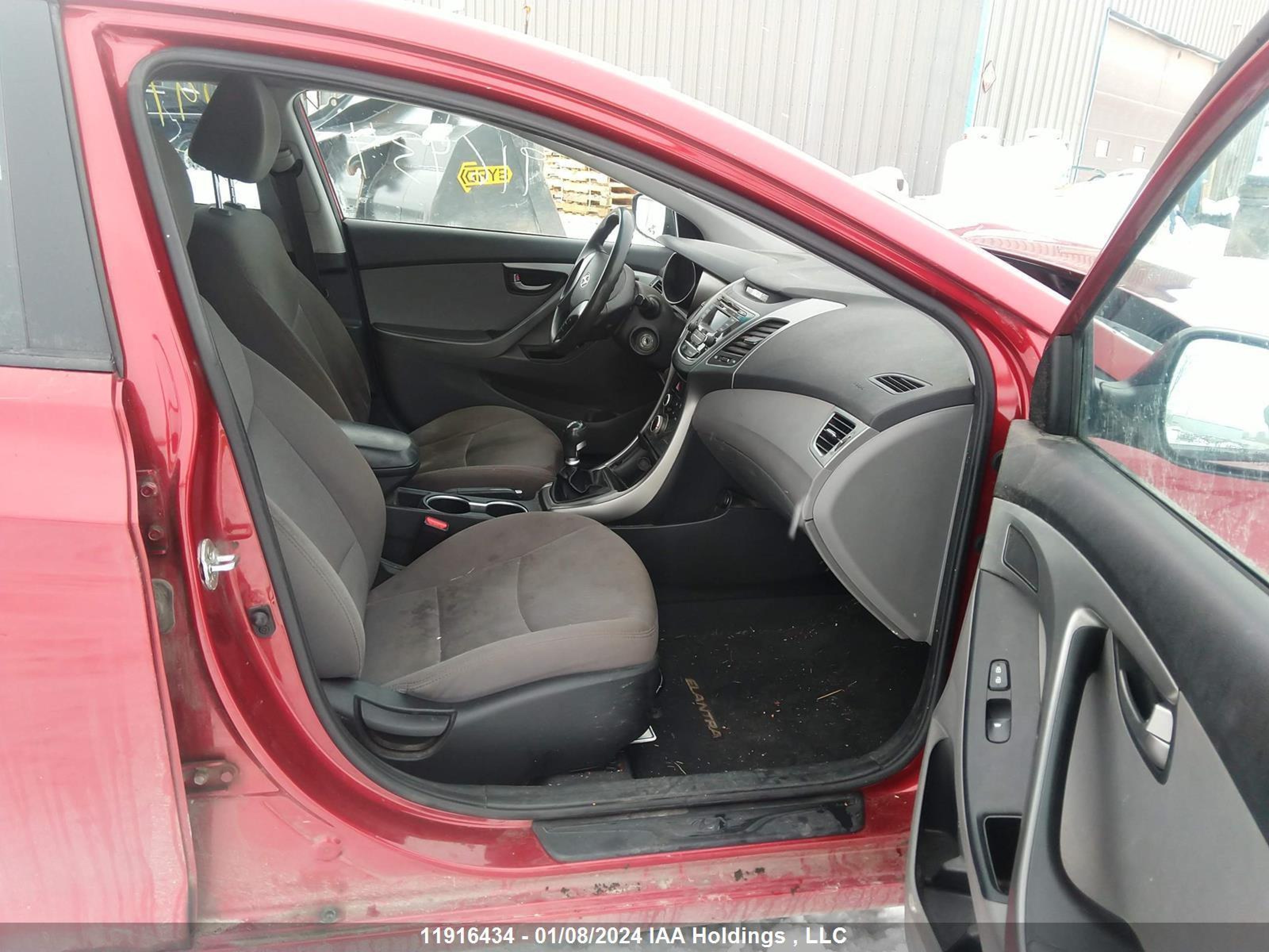 Photo 4 VIN: 5NPDH4AEXGH727333 - HYUNDAI ELANTRA 