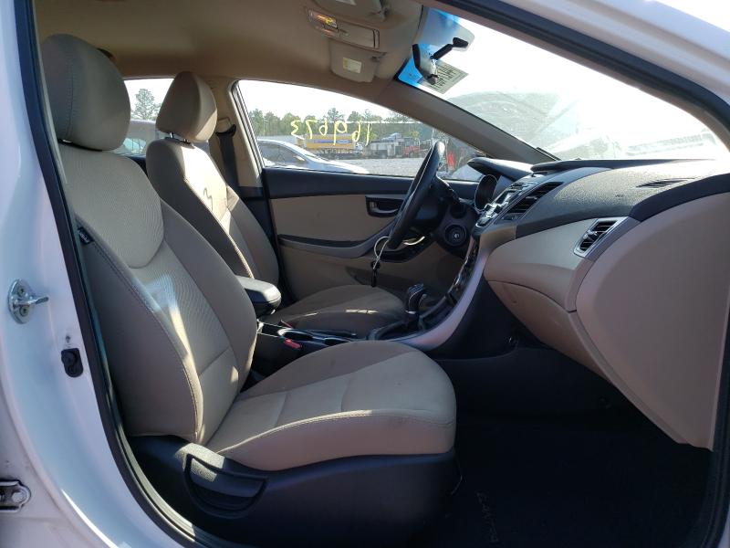 Photo 4 VIN: 5NPDH4AEXGH728272 - HYUNDAI ELANTRA SE 