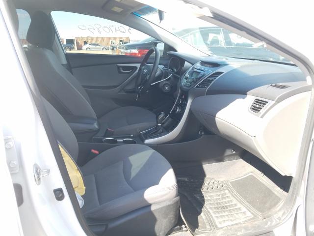 Photo 4 VIN: 5NPDH4AEXGH735996 - HYUNDAI ELANTRA 