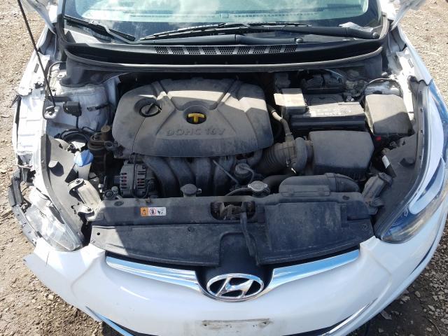 Photo 6 VIN: 5NPDH4AEXGH735996 - HYUNDAI ELANTRA 