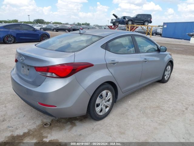 Photo 3 VIN: 5NPDH4AEXGH748201 - HYUNDAI ELANTRA 