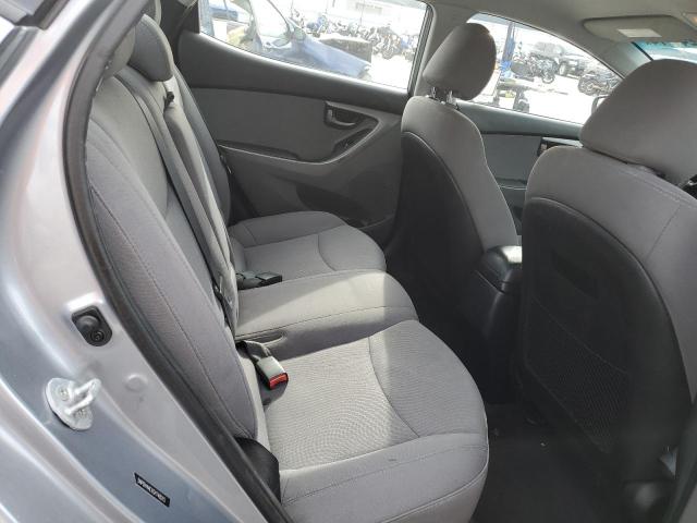 Photo 9 VIN: 5NPDH4AEXGH748215 - HYUNDAI ELANTRA 