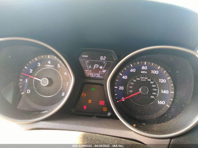 Photo 6 VIN: 5NPDH4AEXGH767704 - HYUNDAI ELANTRA 