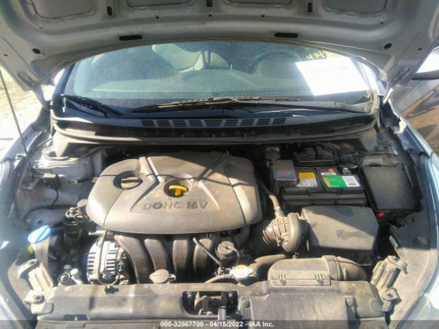 Photo 9 VIN: 5NPDH4AEXGH768447 - HYUNDAI ELANTRA 