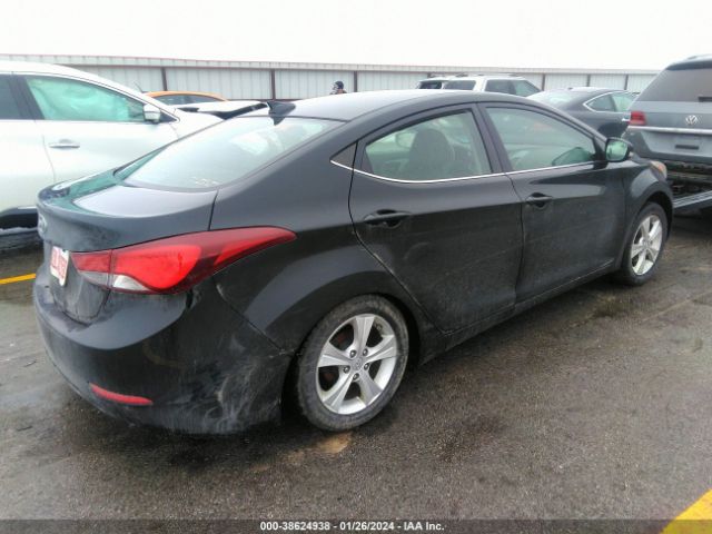 Photo 3 VIN: 5NPDH4AEXGH776645 - HYUNDAI ELANTRA 