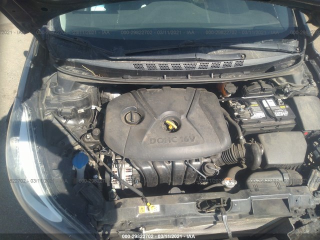 Photo 9 VIN: 5NPDH4AEXGH778170 - HYUNDAI ELANTRA 