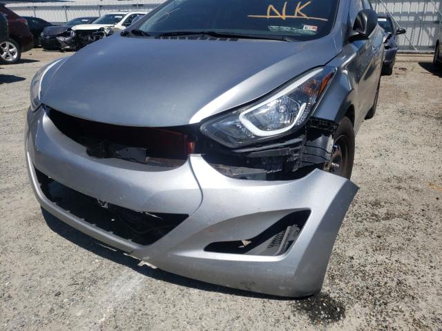 Photo 8 VIN: 5NPDH4AEXGH793235 - HYUNDAI ELANTRA SE 