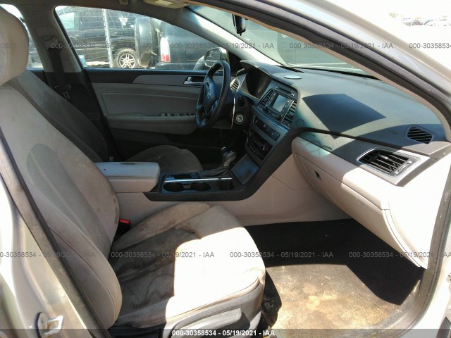 Photo 4 VIN: 5NPE24AA0FH097128 - HYUNDAI SONATA 