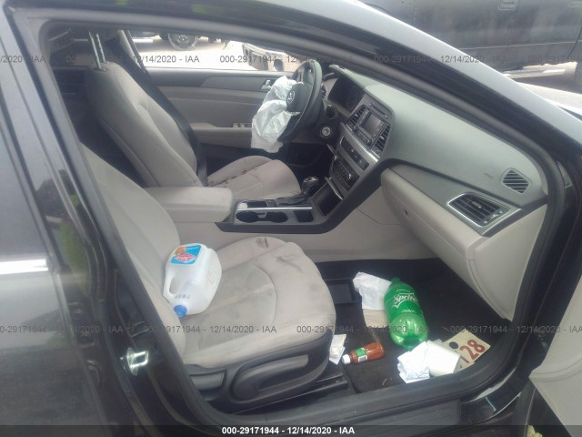 Photo 4 VIN: 5NPE24AA0FH176380 - HYUNDAI SONATA 