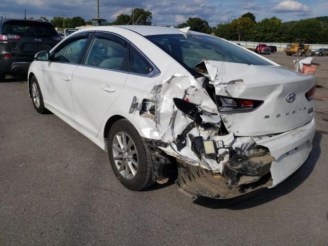 Photo 2 VIN: 5NPE24AA0JH673762 - HYUNDAI SONATA ECO 