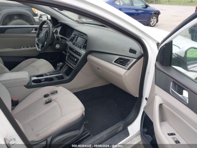 Photo 4 VIN: 5NPE24AA1FH131299 - HYUNDAI SONATA 