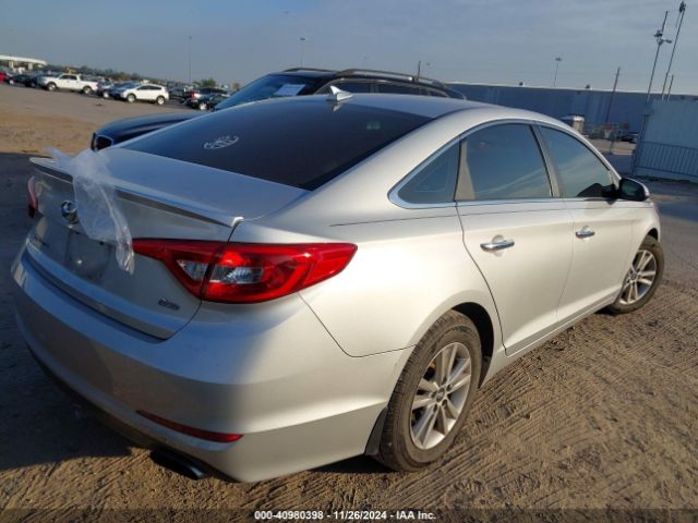 Photo 3 VIN: 5NPE24AA1FH175867 - HYUNDAI SONATA 