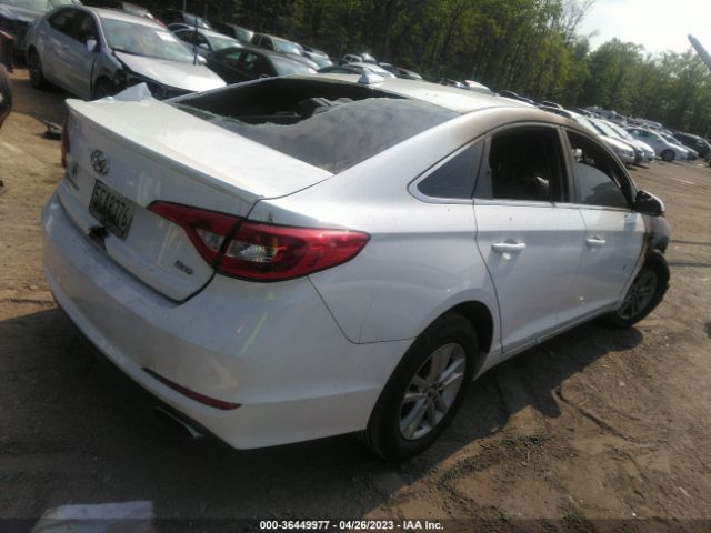 Photo 3 VIN: 5NPE24AA1GH433208 - HYUNDAI SONATA 