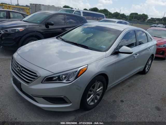 Photo 1 VIN: 5NPE24AA1HH510810 - HYUNDAI SONATA 