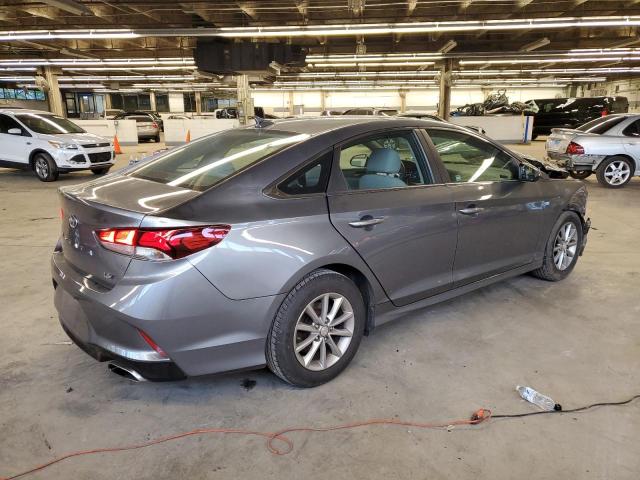 Photo 2 VIN: 5NPE24AA1JH717011 - HYUNDAI SONATA 