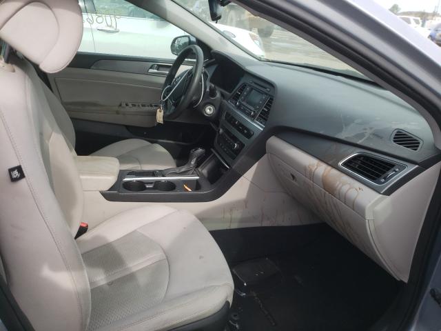 Photo 4 VIN: 5NPE24AA2FH124717 - HYUNDAI SONATA ECO 