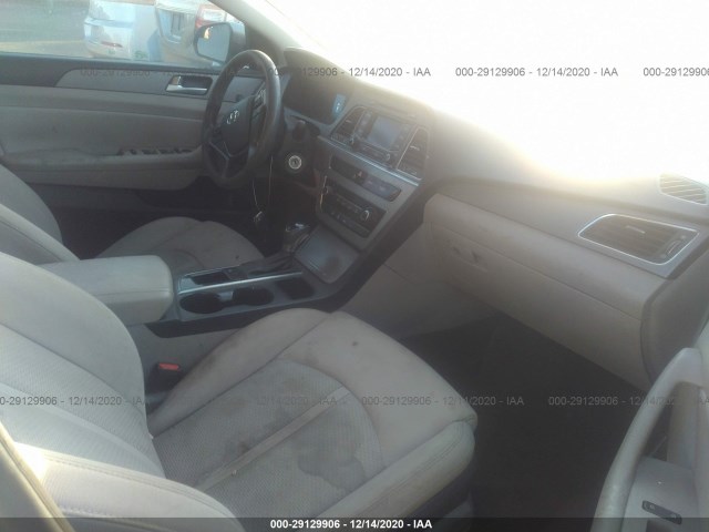 Photo 4 VIN: 5NPE24AA3FH147441 - HYUNDAI SONATA 