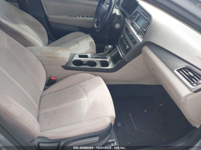 Photo 4 VIN: 5NPE24AA3FH152896 - HYUNDAI SONATA 