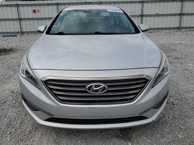 Photo 4 VIN: 5NPE24AA3FH157693 - HYUNDAI SONATA ECO 