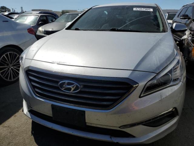 Photo 4 VIN: 5NPE24AA3GH358642 - HYUNDAI SONATA 