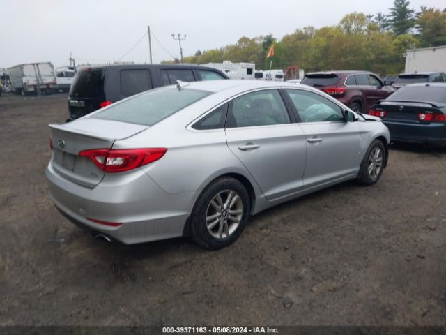 Photo 3 VIN: 5NPE24AA3GH371472 - HYUNDAI SONATA 