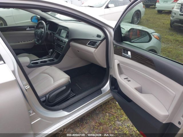 Photo 4 VIN: 5NPE24AA4FH113461 - HYUNDAI SONATA 