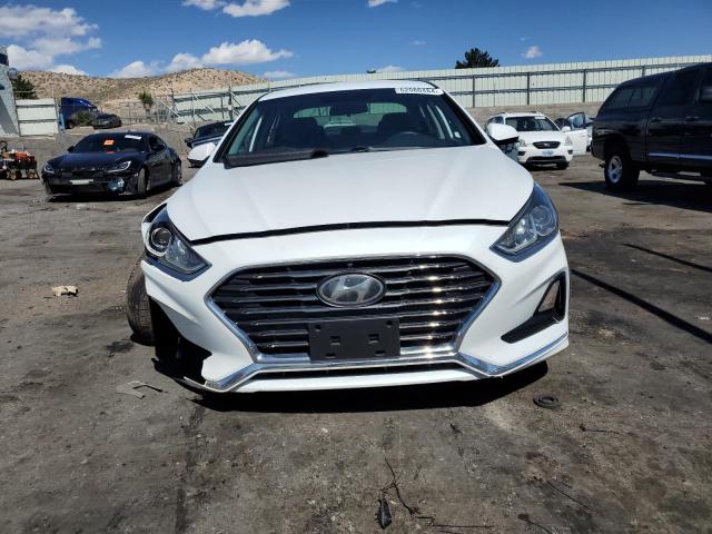 Photo 4 VIN: 5NPE24AA4JH680049 - HYUNDAI SONATA ECO 