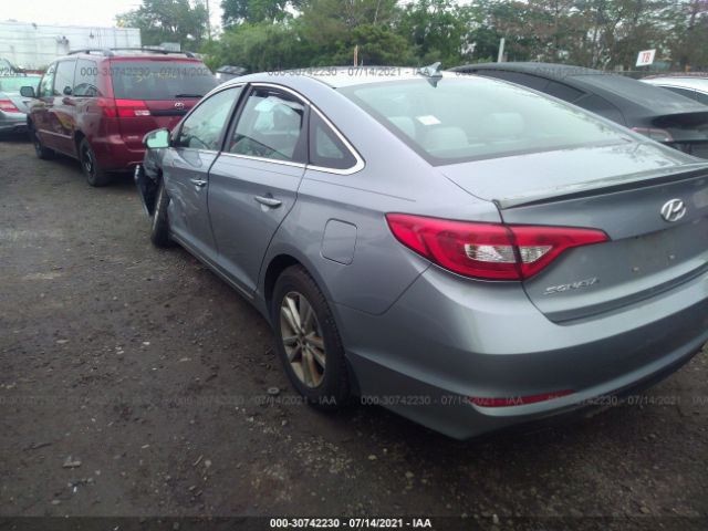 Photo 2 VIN: 5NPE24AA5FH117759 - HYUNDAI SONATA 