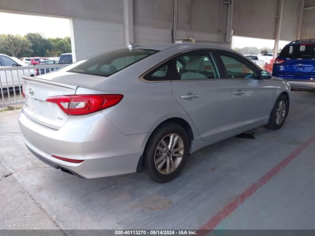 Photo 3 VIN: 5NPE24AA5FH128521 - HYUNDAI SONATA 