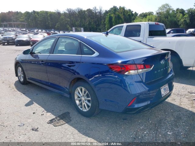 Photo 2 VIN: 5NPE24AA5JH702169 - HYUNDAI SONATA 