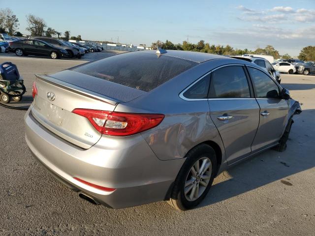 Photo 2 VIN: 5NPE24AA6FH115227 - HYUNDAI SONATA 