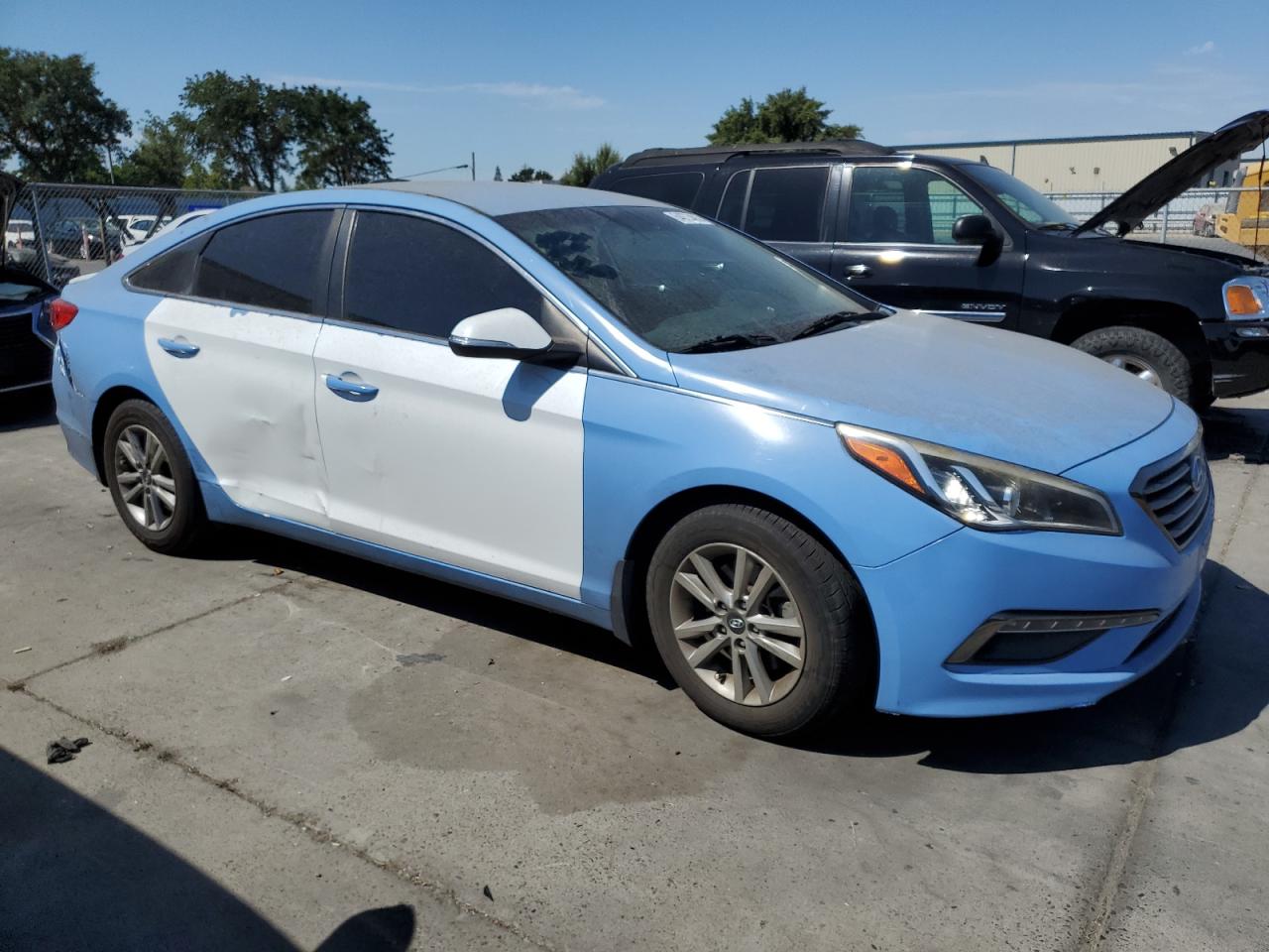 Photo 3 VIN: 5NPE24AA6FH116104 - HYUNDAI SONATA 